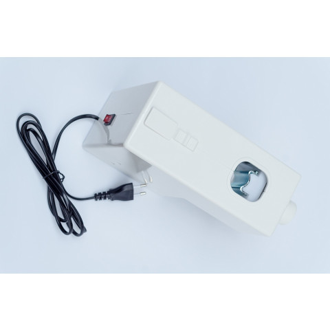 PELAMATIC elektrischer Nussknacker